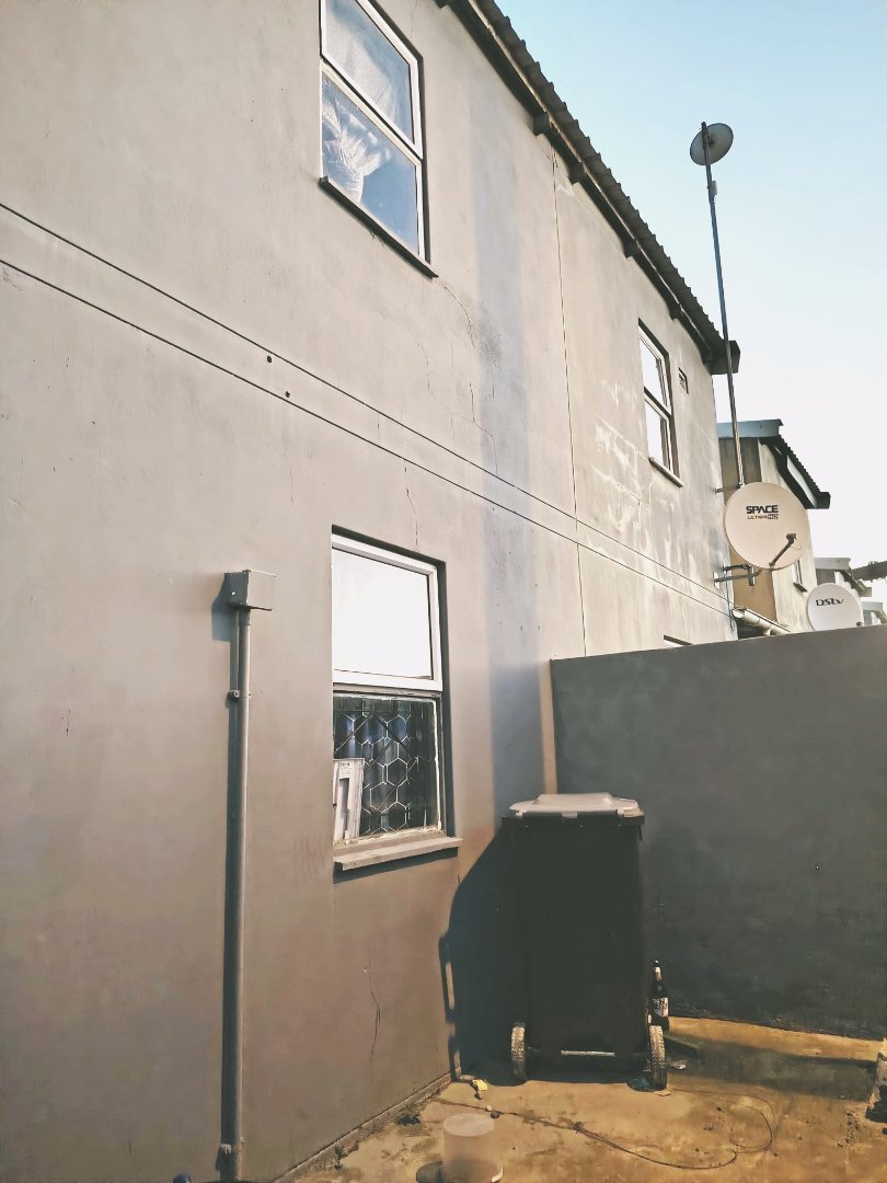 2 Bedroom Property for Sale in Malibu Village Western Cape